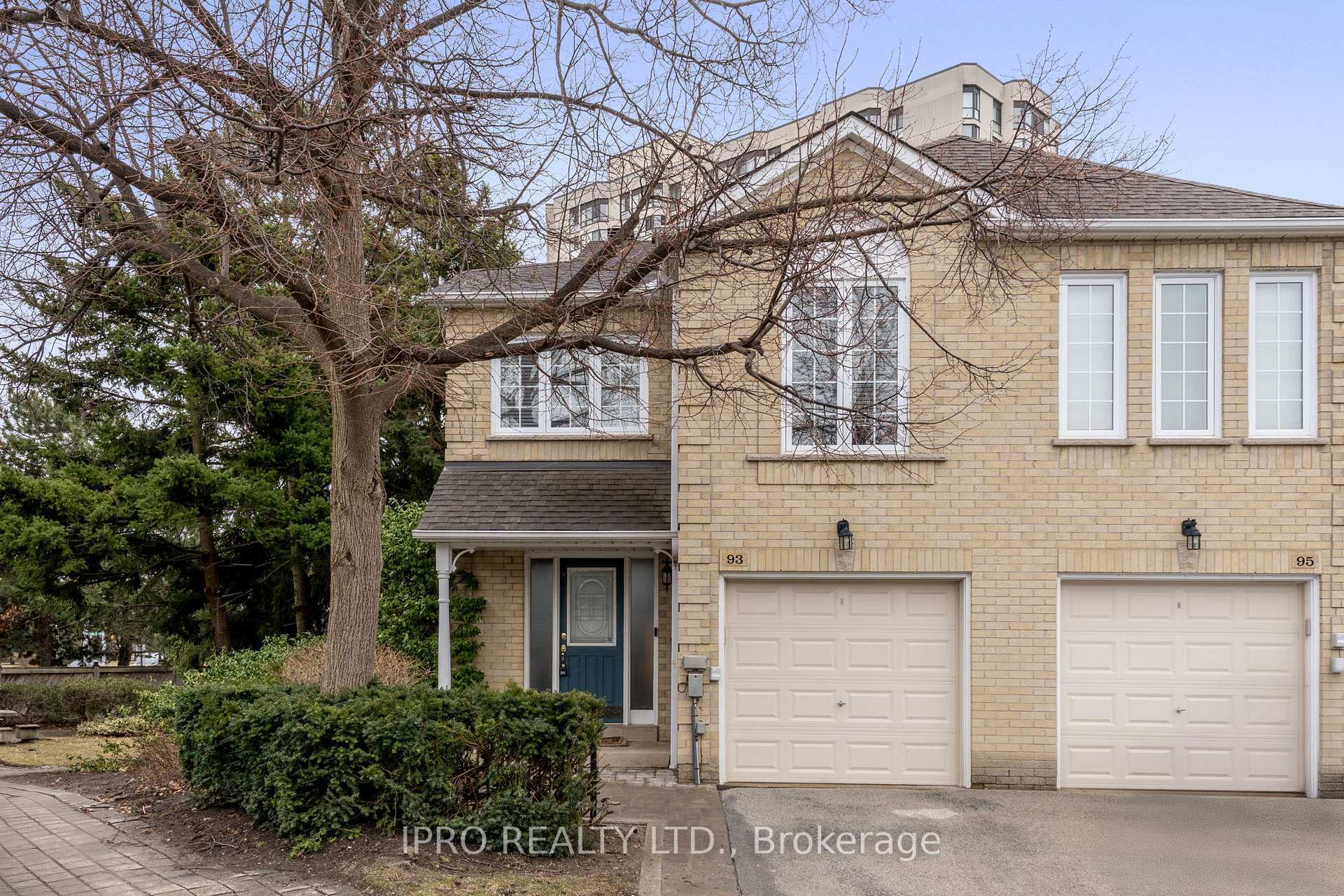 93 Hartnell Square  Brampton ON L6S 5W9 photo