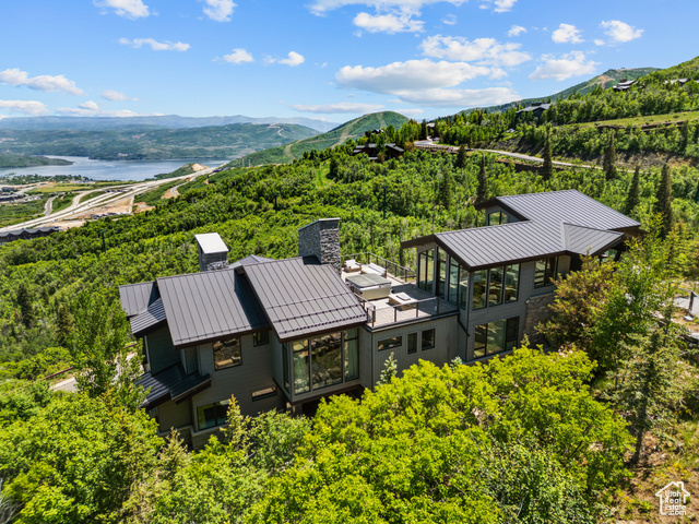 Property Photo: 2908 W Deer Pointe Dr UT 84032