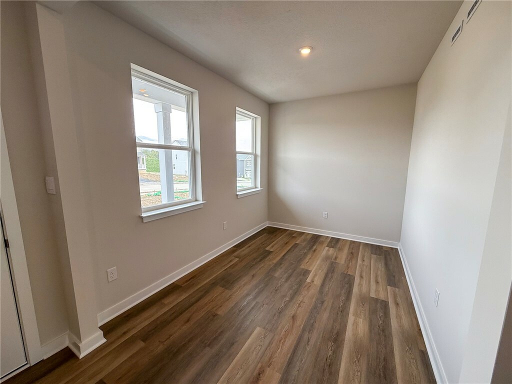 Property Photo: 215 Rolling Mill Ln PA 15332