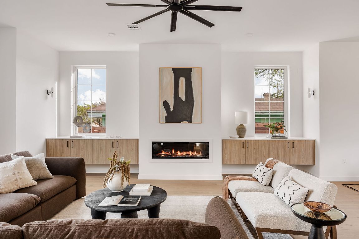 Property Photo: 3607 Garden Villa Lane TX 78704