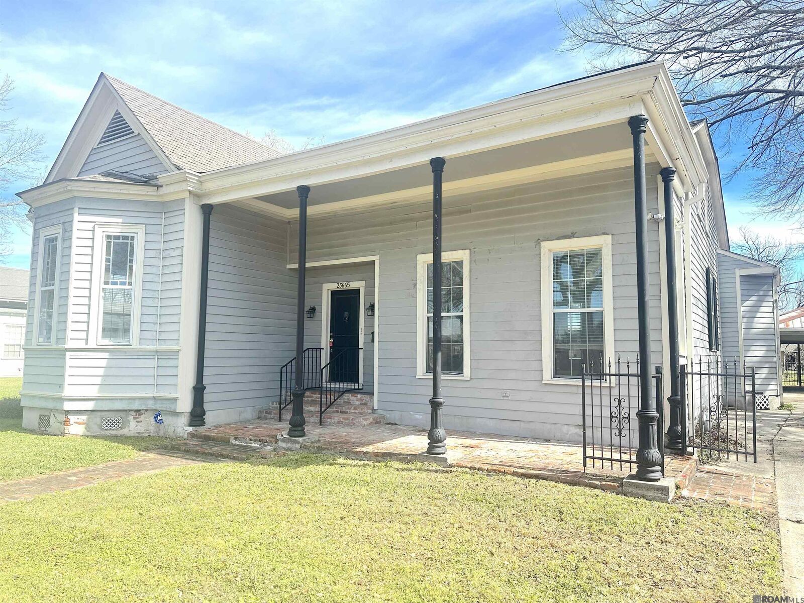 Property Photo: 23665 Eden St LA 70764