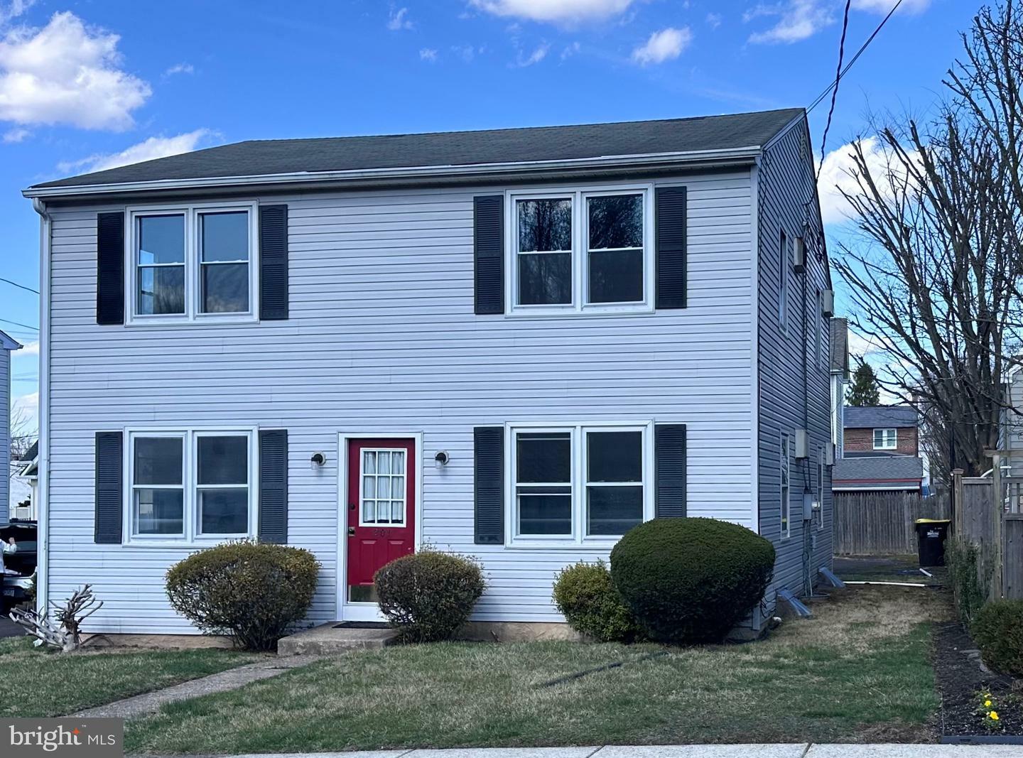 Property Photo: 201 N Hamilton Street A PA 18901