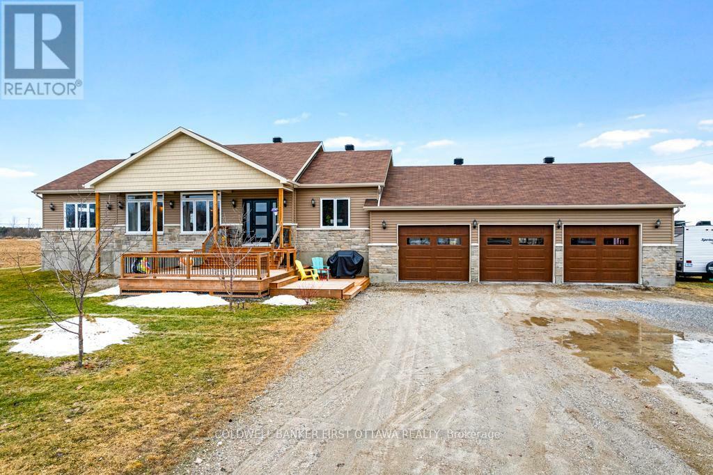 Property Photo: 1496 Drummond School Road ON K7H 0K5