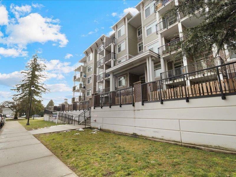 Photo de la propriété: 20696 Eastleigh 511 BC V3A 0M3