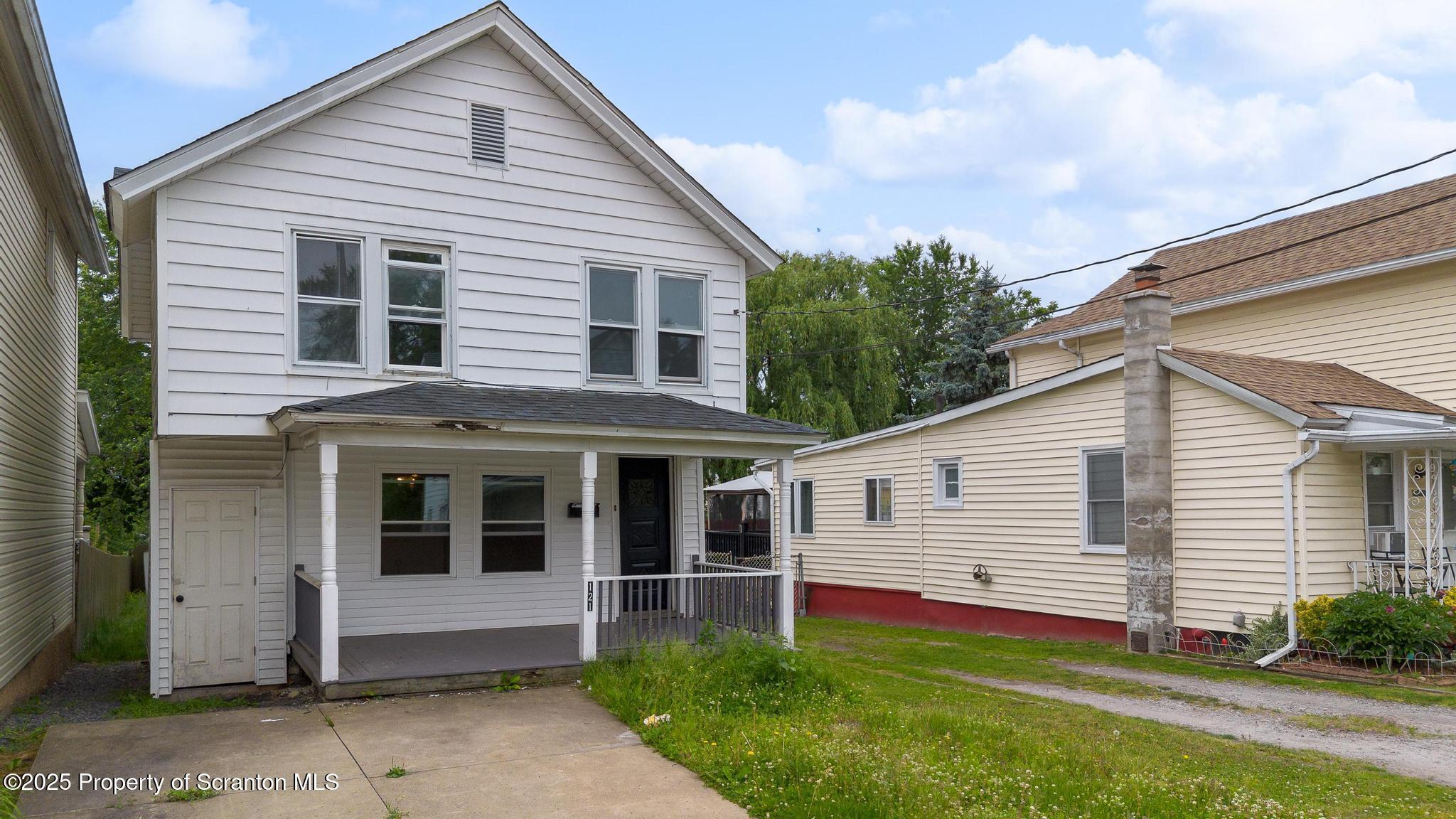 121 Throop Street  Scranton PA 18508 photo