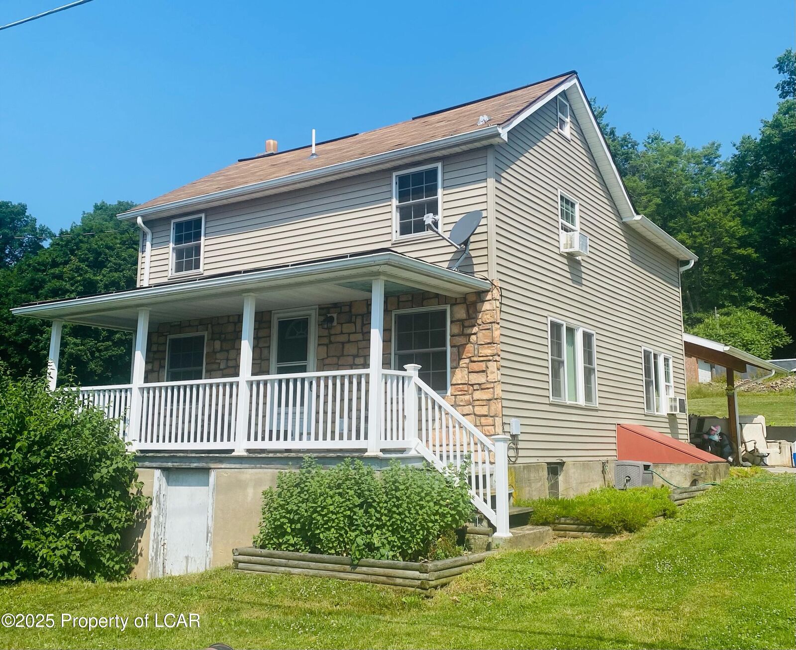 Property Photo: 653 Red Ridge Road PA 17985