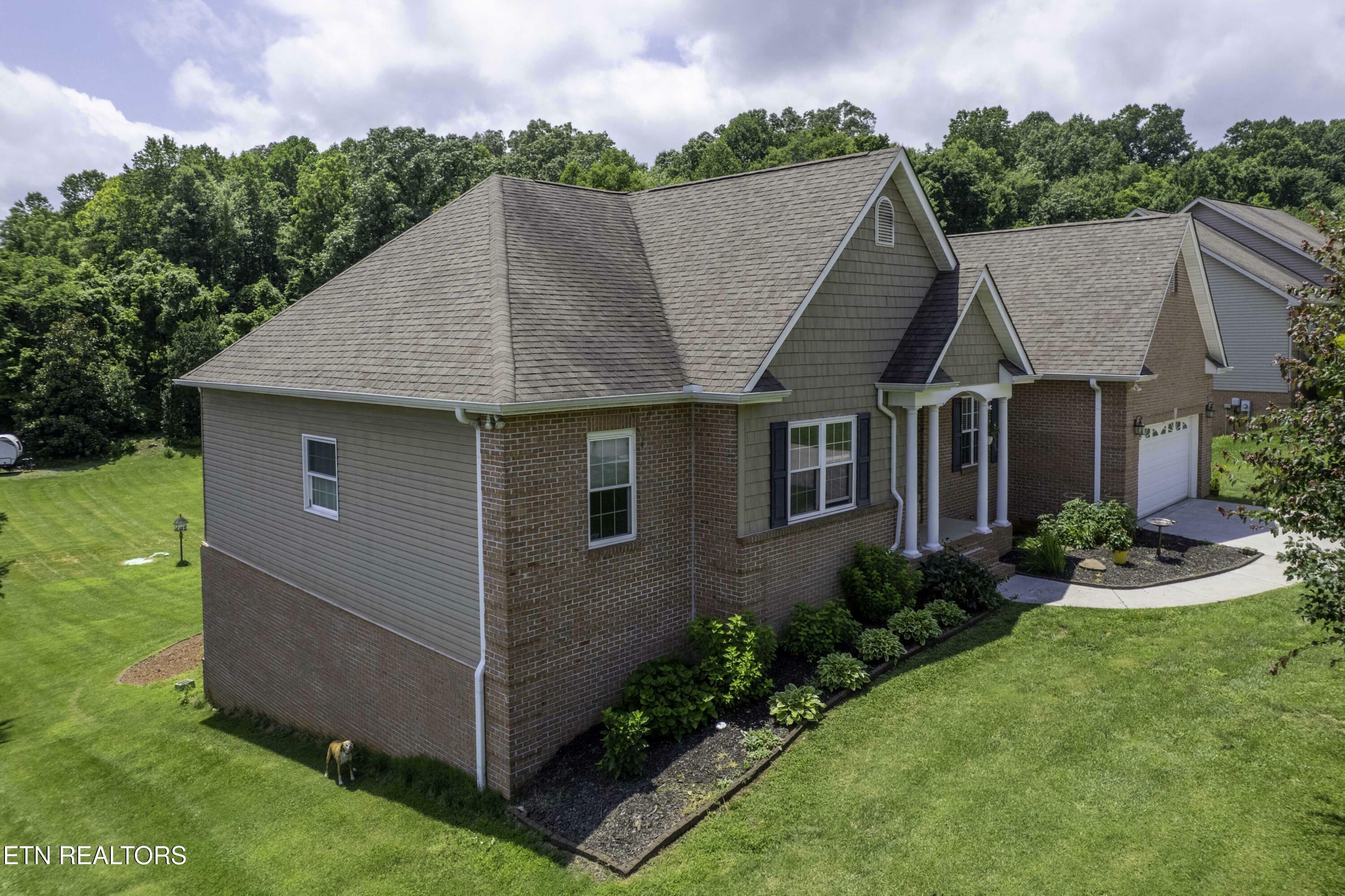 Property Photo:  8111 Campbells Point Rd  TN 37721 
