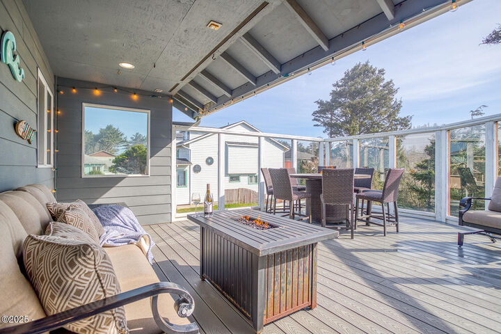 Property Photo:  151 NW 73rd Court  OR 97365 
