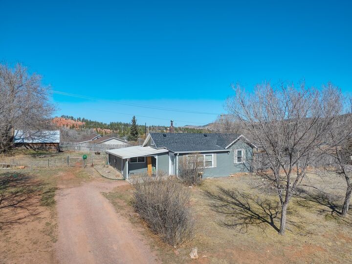 Property Photo:  2306 Lincoln Avenue  SD 57747 