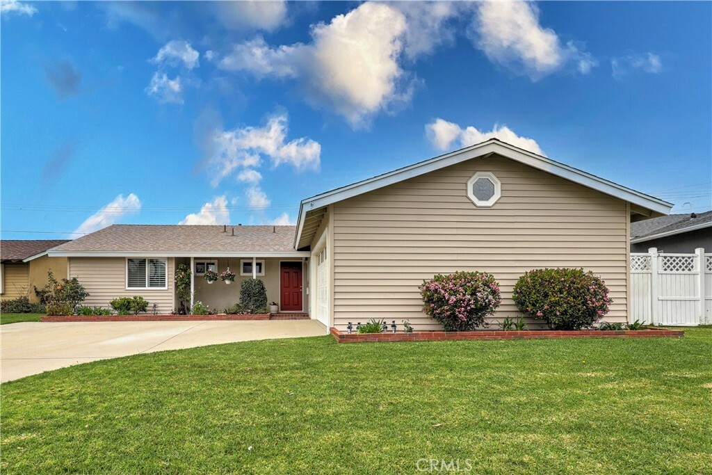 Property Photo: 10551 Claudia CA 90630