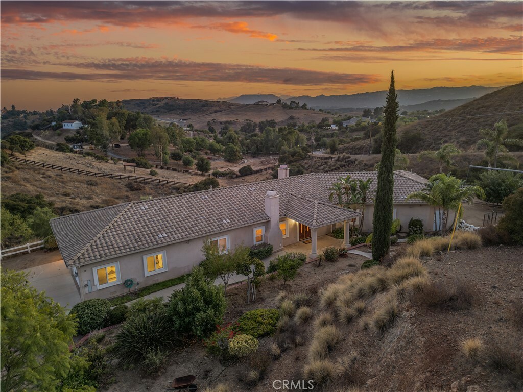 Property Photo: 20759 Gabriella Lane CA 92562
