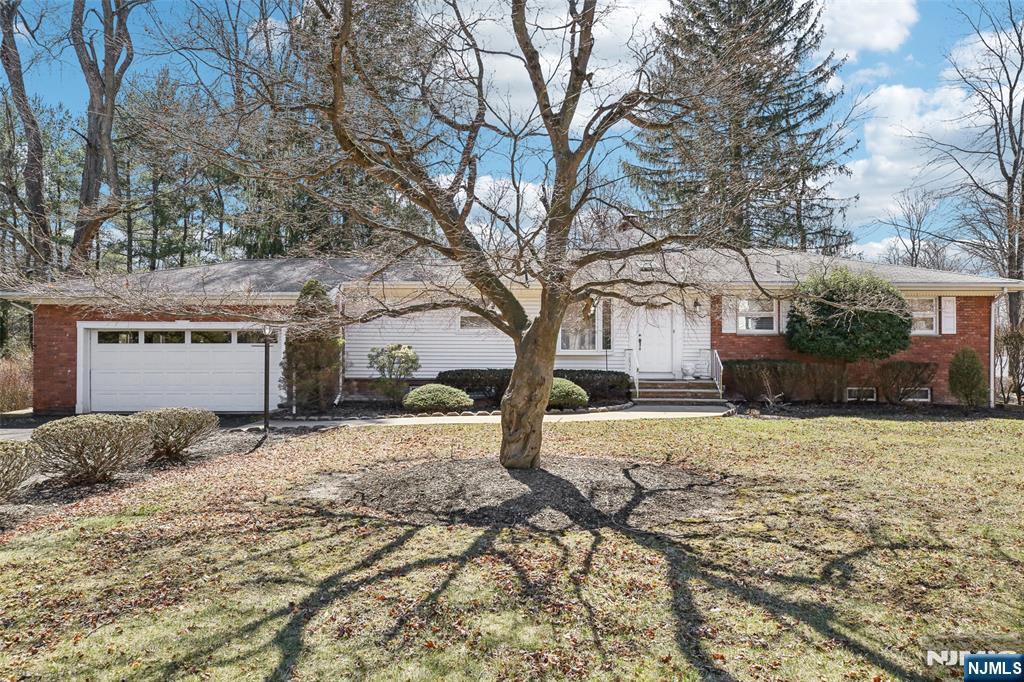 Property Photo: 8 Sparrowbush Road NJ 07430