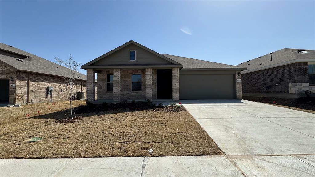 Property Photo:  845 Round Robin Lane  TX 76131 