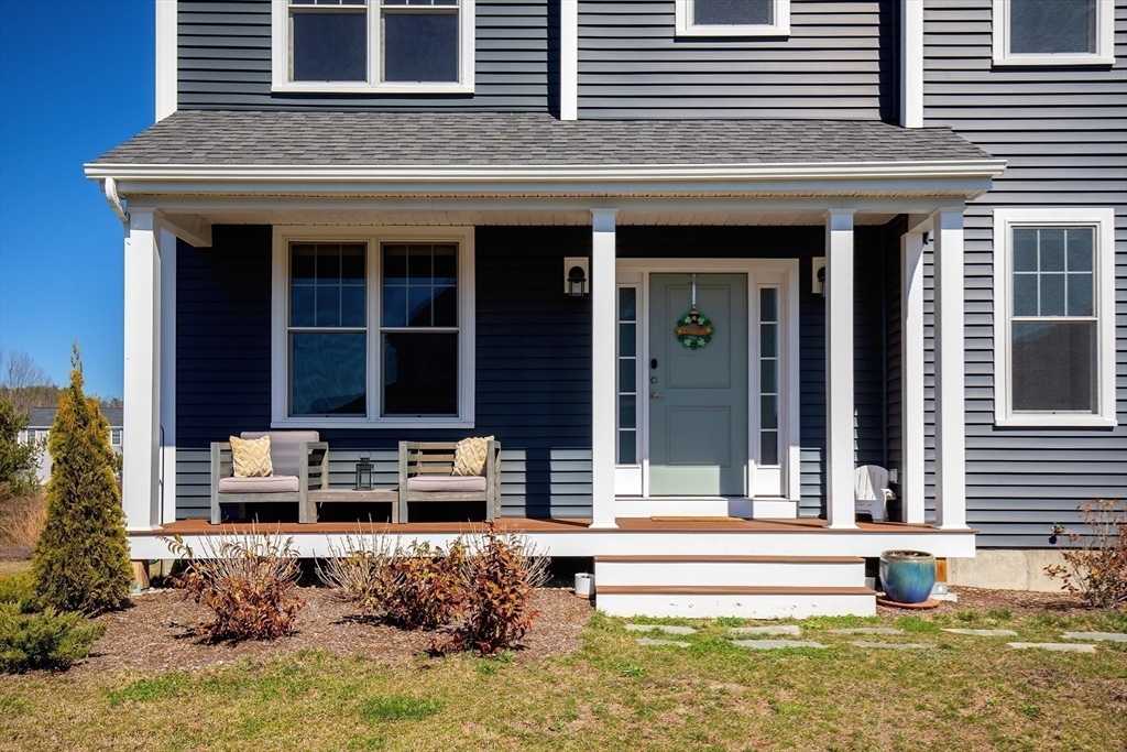 72 Pratt Ave  Bridgewater MA 02324 photo