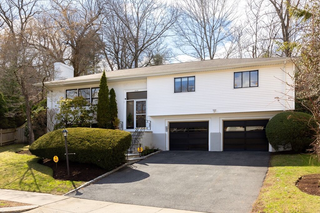 Property Photo: 535 Clinton MA 02467