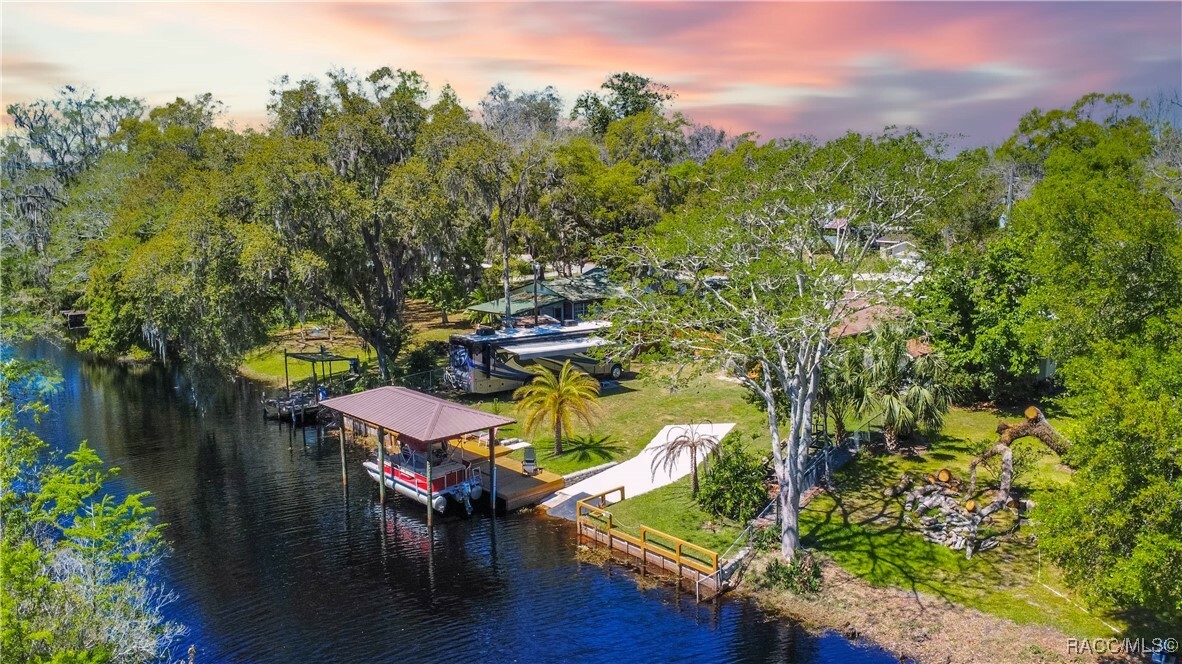 Property Photo: 10530 E Gobbler Drive FL 34436