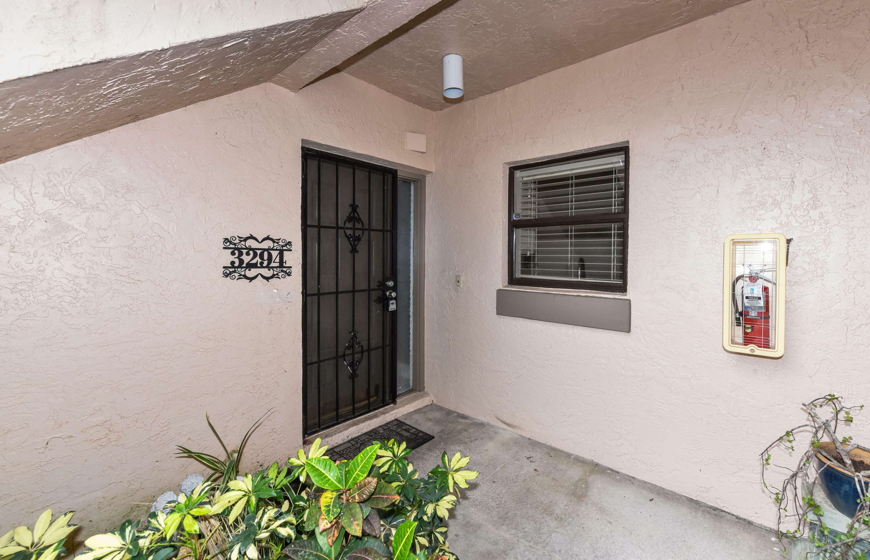 Property Photo: 3294 NW 47th Avenue 3292 FL 33063
