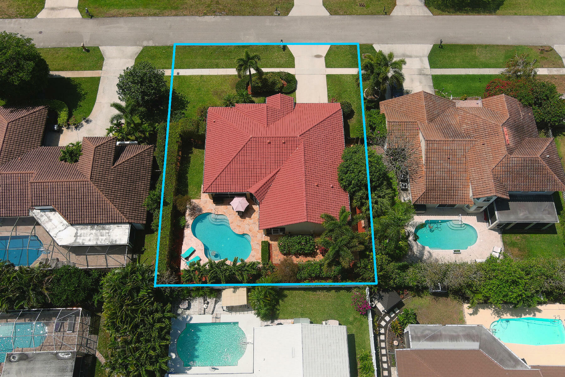 Property Photo: 1895 Lynton Circle FL 33414