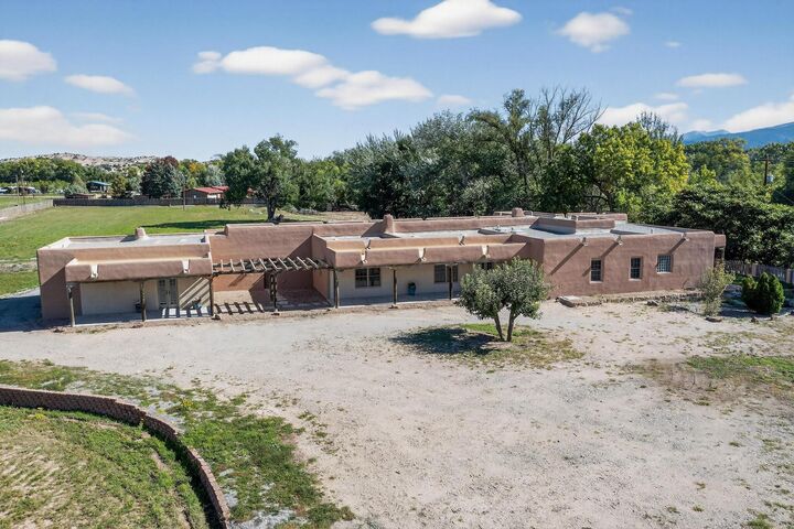 Property Photo:  84-86 N Shining Sun  NM 87506 