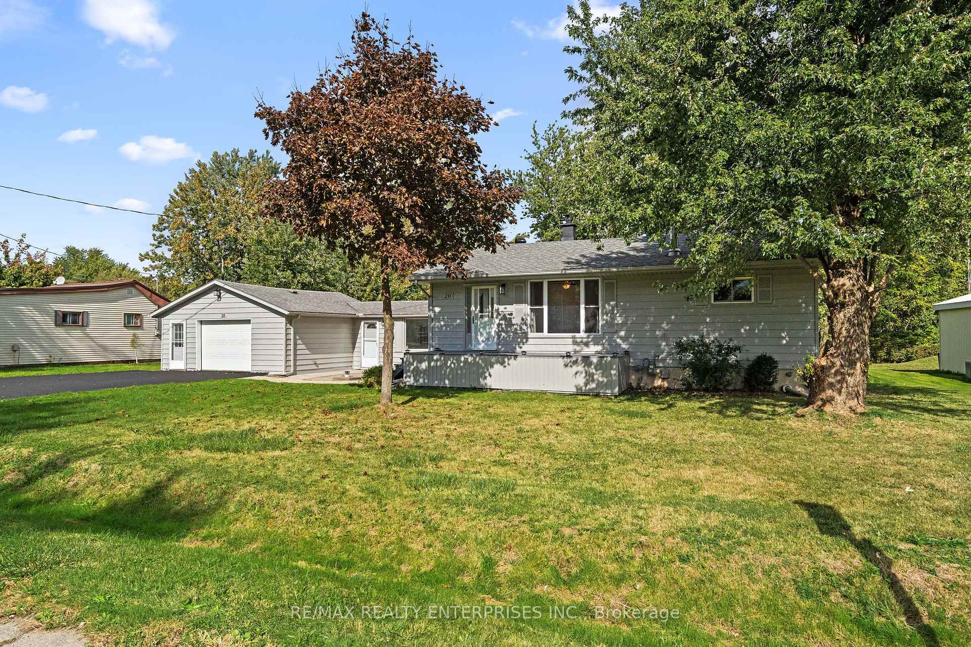 Property Photo: 20 Villella Road ON N0A 1K0