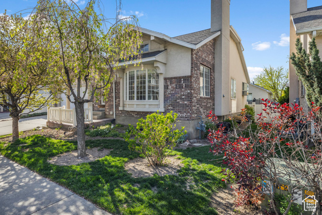 Property Photo: 244 E Cottage Glen Ln UT 84107