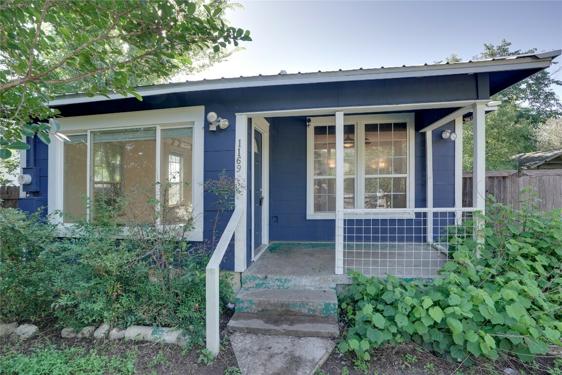 1169 Nickols Avenue  Austin TX 78721 photo