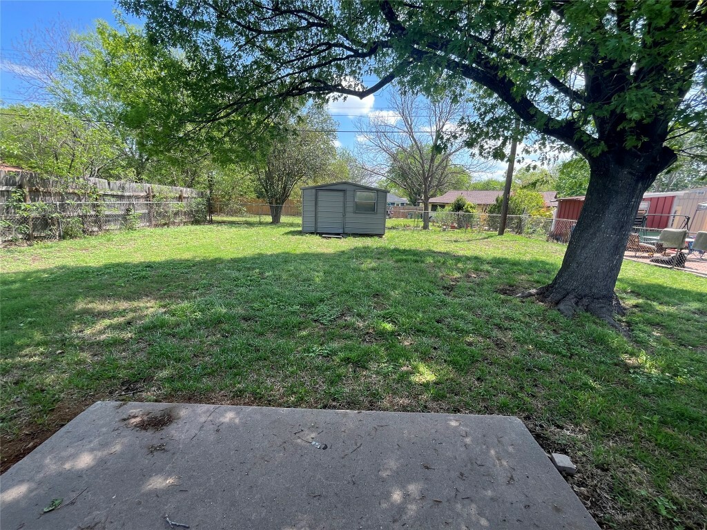 Property Photo: 4609 Greenridge Terrace TX 78745