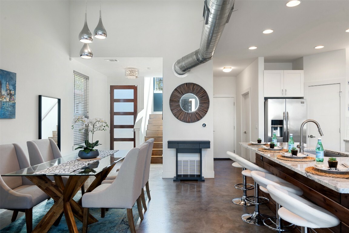 Property Photo: 2514 E 4th Street A TX 78702