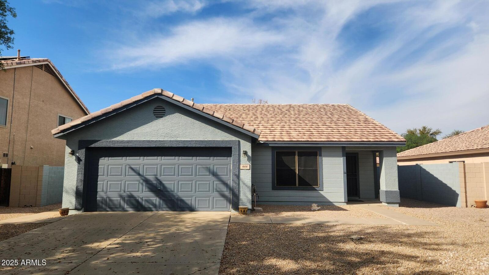 Property Photo: 444 W Fabens Lane AZ 85233