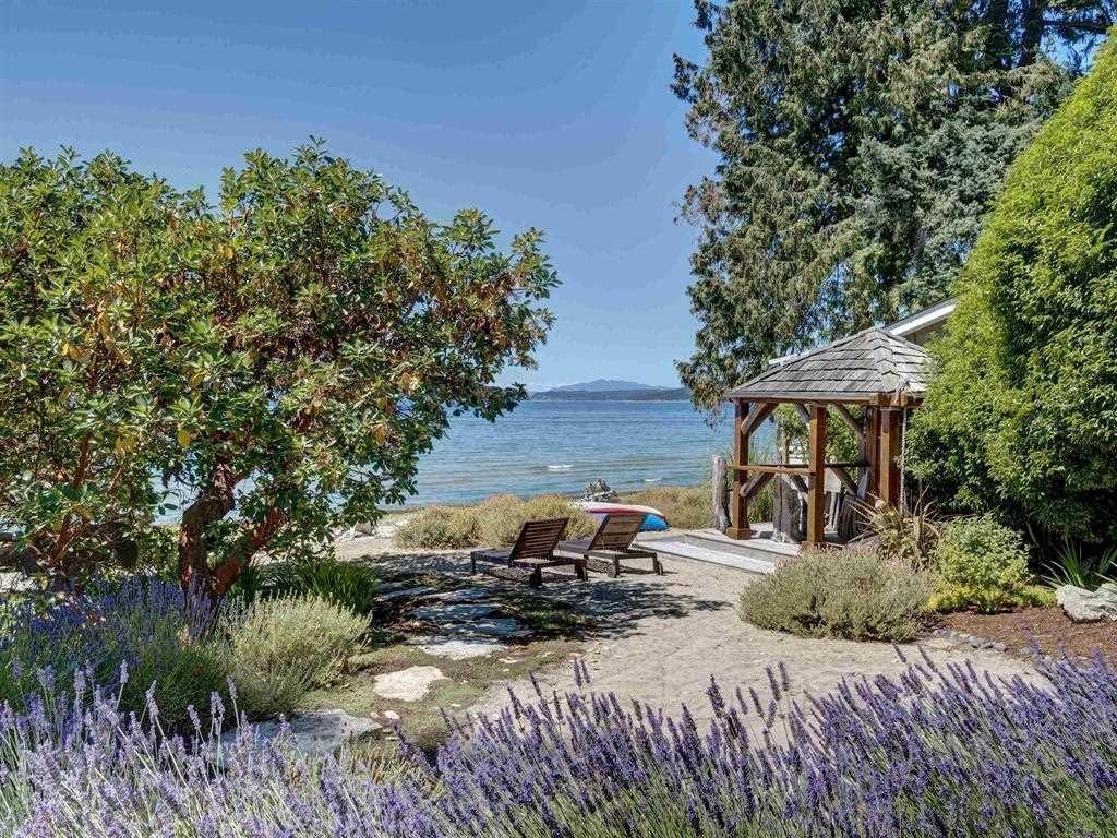 Property Photo: 4865 Sunshine Coast Highway BC V7Z 0B6
