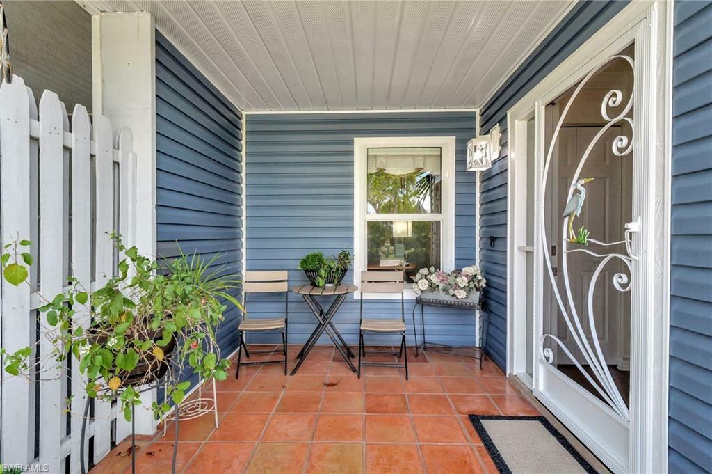 Property Photo: 3324 Timberwood Cir 46-0 FL 34105