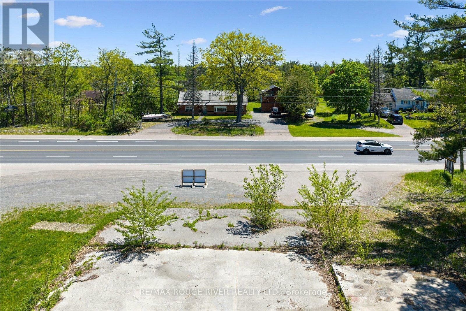 Property Photo:  102405 Highway 7  ON K0K 2M0 