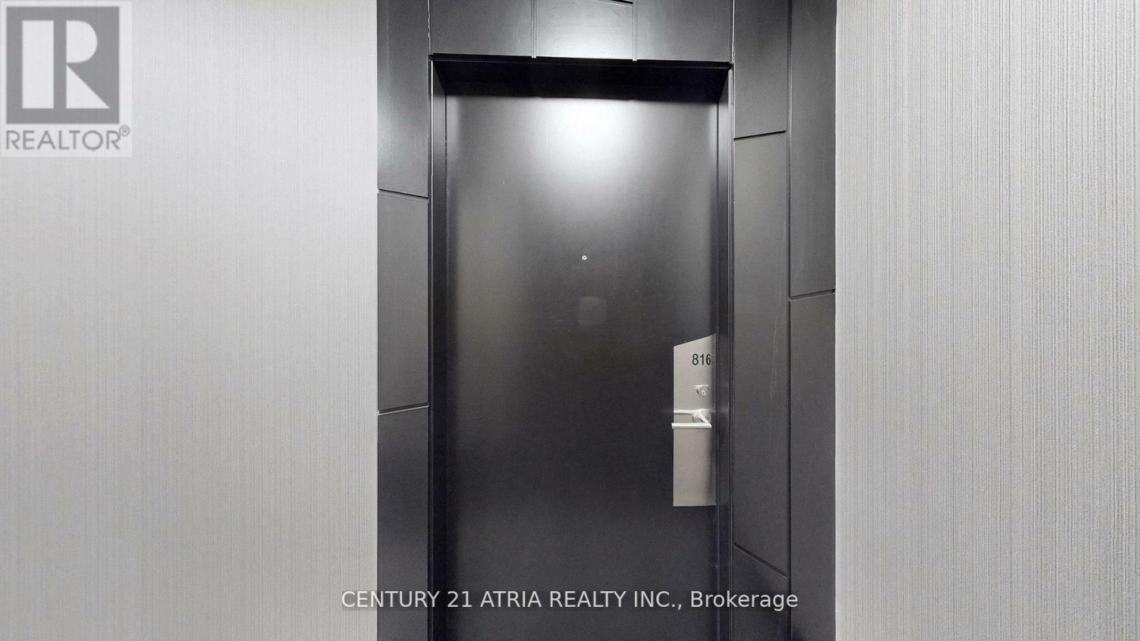 Property Photo: 50 Dunfield Avenue 816 ON M4S 0E4