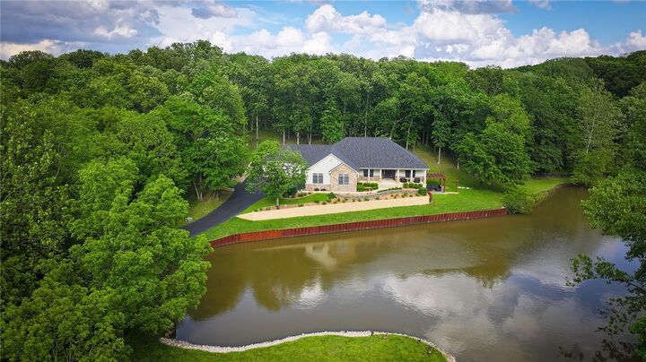 Property Photo:  3320 Star Route Road  IL 62501 