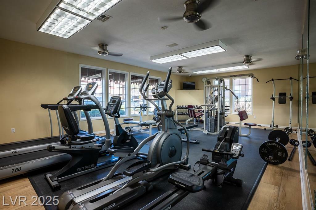 Property Photo: 231 West Horizon Ridge Parkway 314 NV 89012
