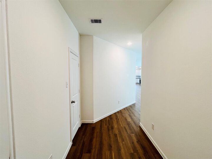Property Photo:  1511 Brenda Jean Drive  TX 77532 