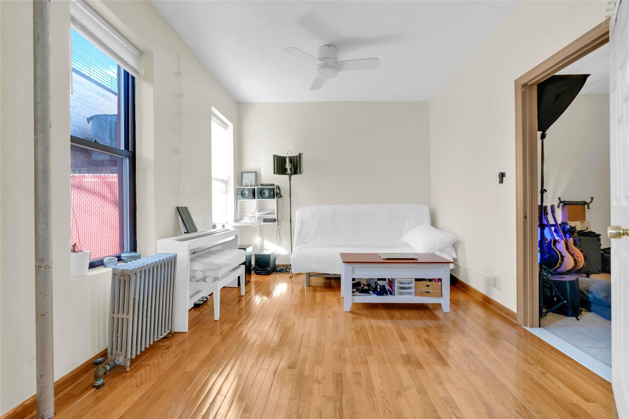 Property Photo: 2146 Cortelyou Road 1R NY 11226
