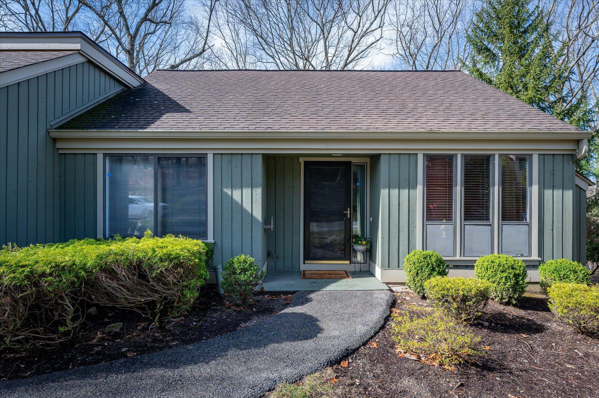 Property Photo:  565 Heritage Hills D  NY 10589 