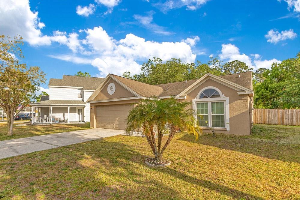 Property Photo: 1002 Kelsey Avenue FL 32765