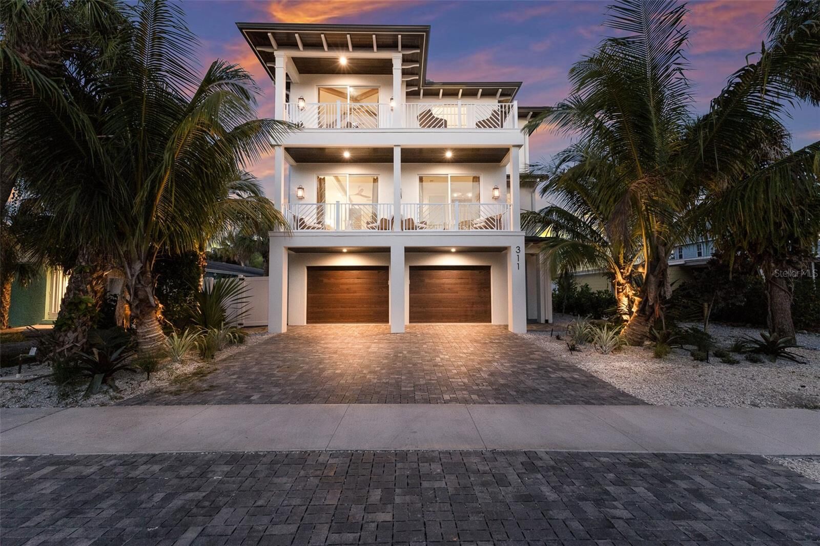 Property Photo:  311 Spring Avenue  FL 34216 