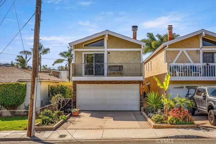 Property Photo:  1511 Carver Street  CA 90278 