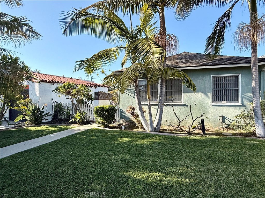 Property Photo: 236 W Canada B CA 92672