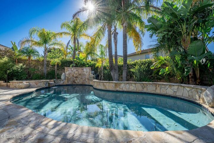 653 Camino De La Luz  Newbury Park CA 91320 photo