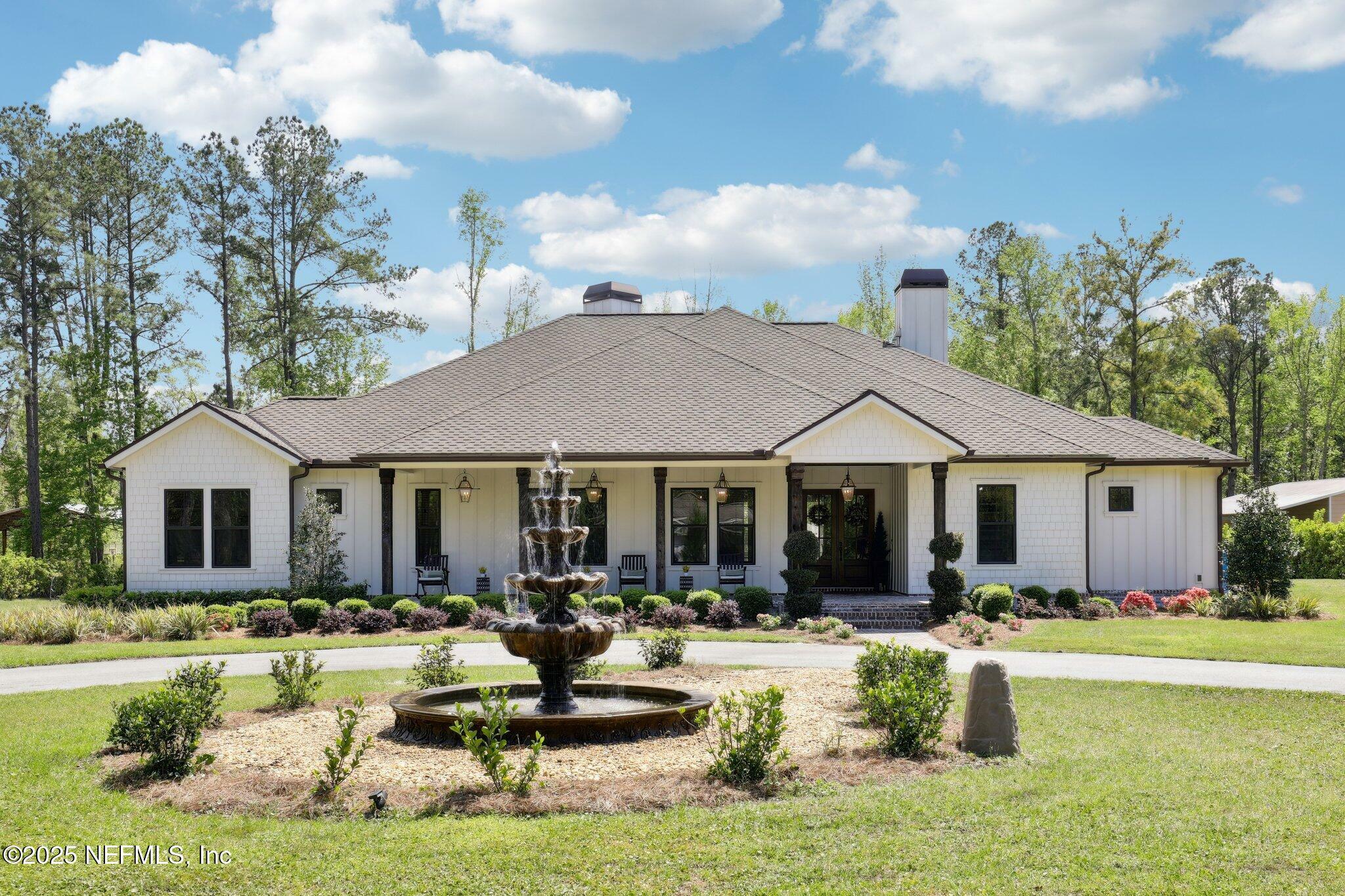 Property Photo: 1915 County Road 209B FL 32043