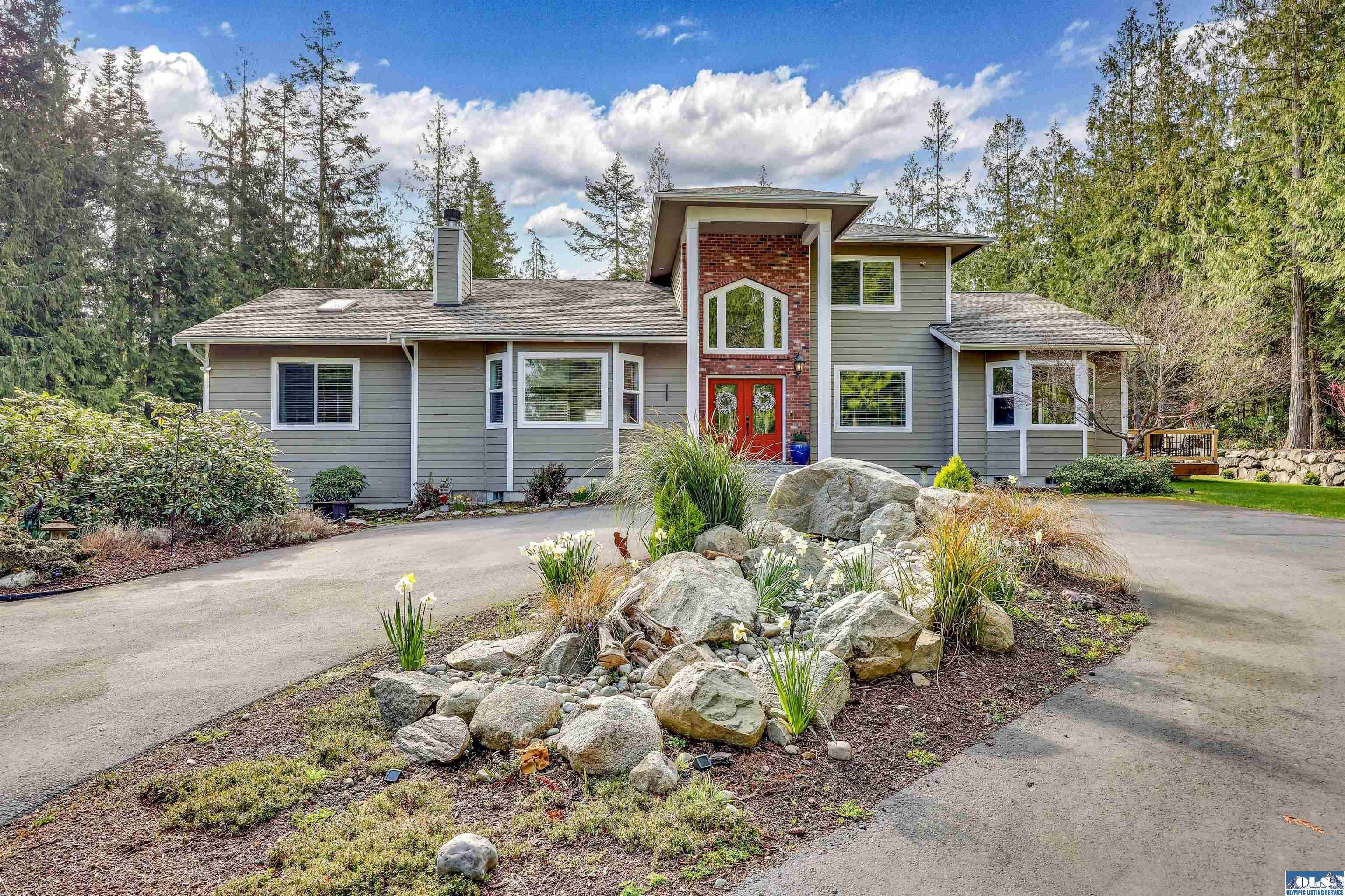 Property Photo:  41 Buck Court  WA 98382 