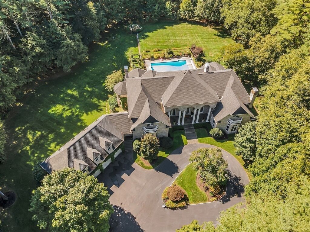 Property Photo: 215 Monument Farm Rd MA 01742