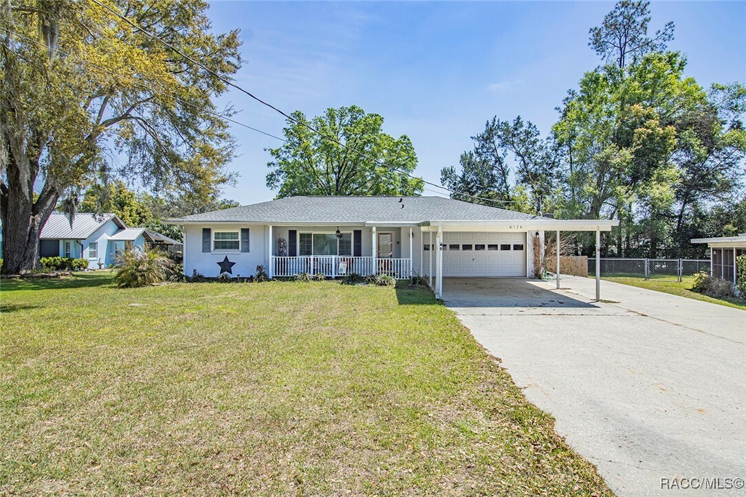 Property Photo: 6176 W Pinedale Circle FL 34429