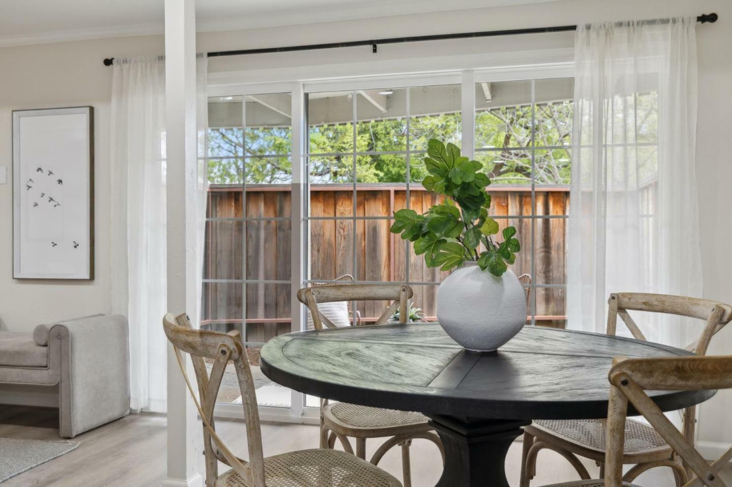 Property Photo: 1155 Weyburn Lane 9 CA 95129
