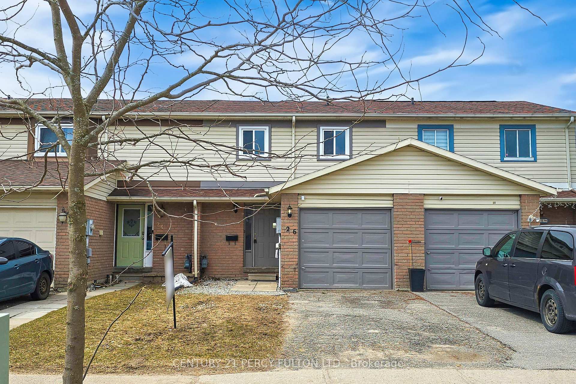Property Photo: 26 Dickens Drive ON L4N 5J9