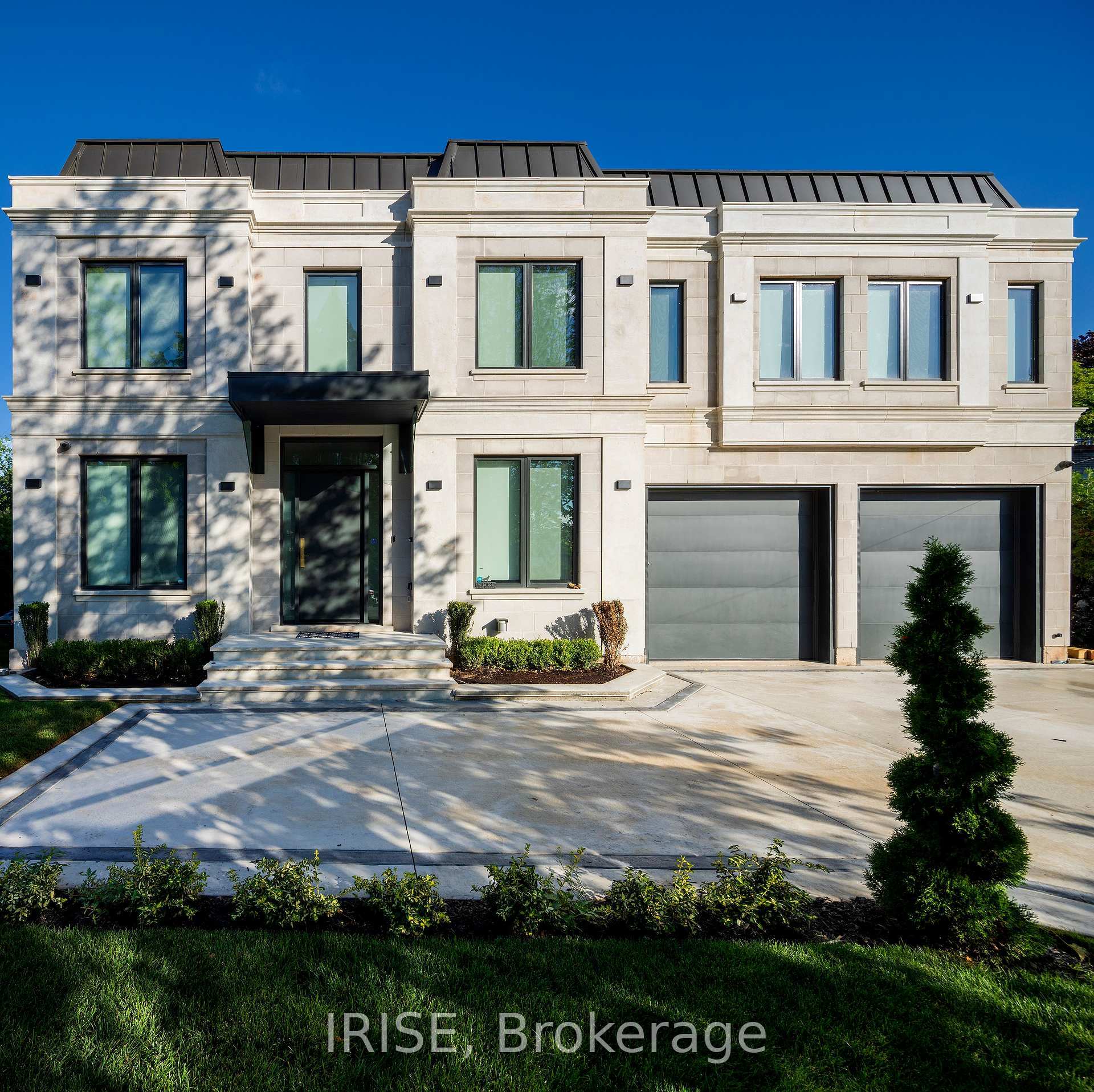 Property Photo: 1453 Seagram Avenue ON L6L 1W9